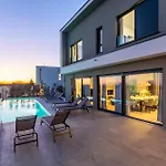 Villa Laguna Marina Krnica